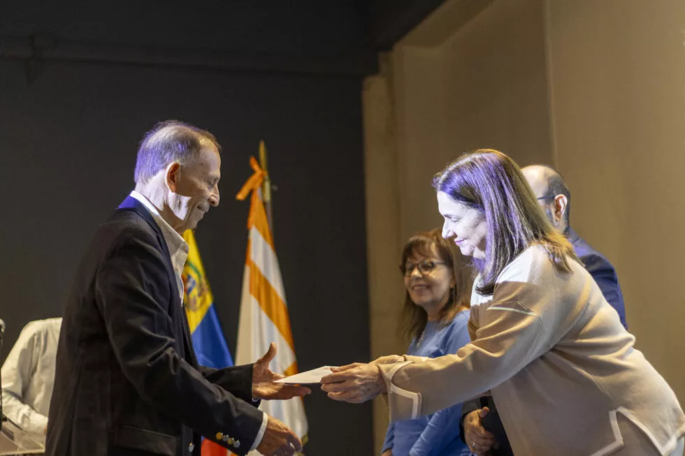 UNIMET gradúa a cuarta cohorte del DEA Refinamiento Docente en el Ámbito Médico Asistencial