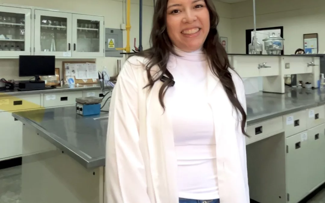 Isabel Reyes: Un viaje de química y creatividad